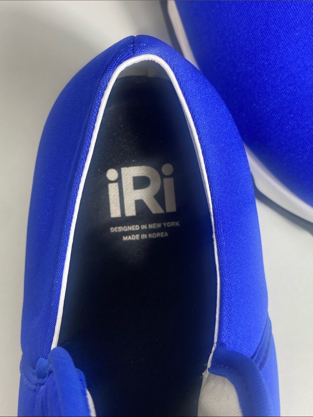iRi NYC WES I Blue Low Top Neoprene Sneaker NWOB Sz 6.5 US - Picture 12 of 16